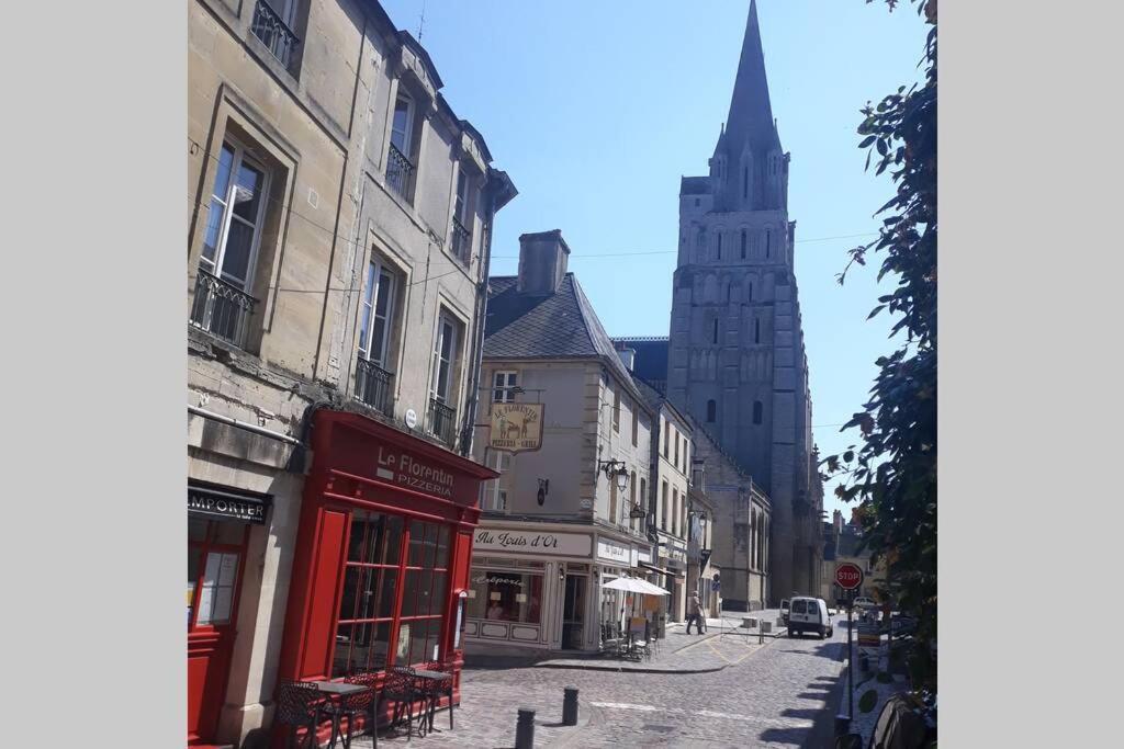 Apartament Au Coeur Du Vieux Bayeux, Logement De Charme Zewnętrze zdjęcie
