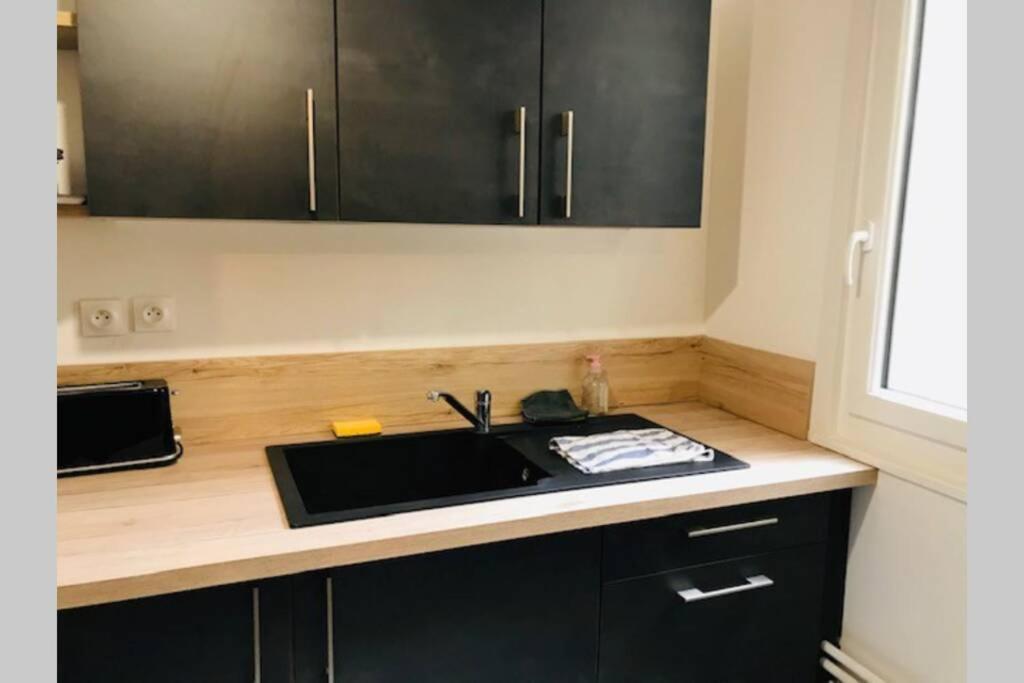 Apartament Au Coeur Du Vieux Bayeux, Logement De Charme Zewnętrze zdjęcie